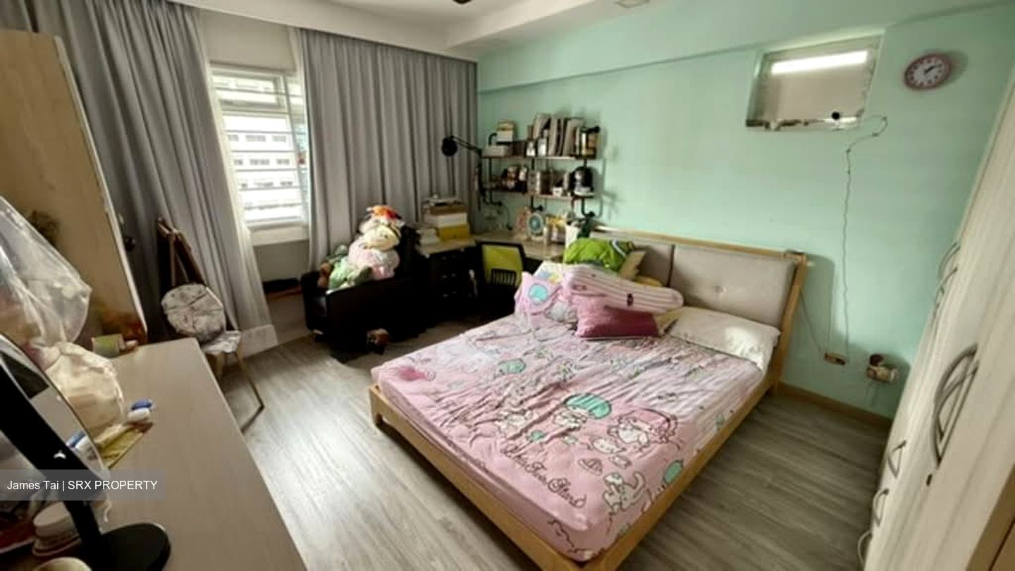 Blk 760 Jurong West Street 74 (Jurong West), HDB Executive #528683571